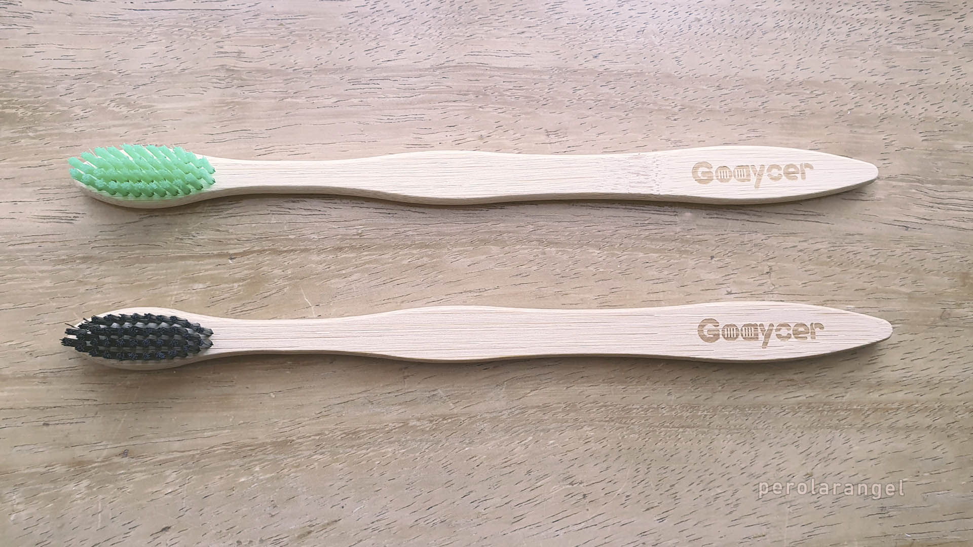 Troquei a minha escova de dentes de plástico, por outra de bamboo